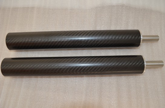 碳纤维导辊比铝合金导辊更好吗?