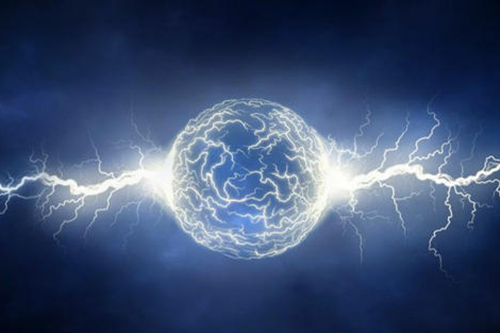 碳纤维板绝缘吗?