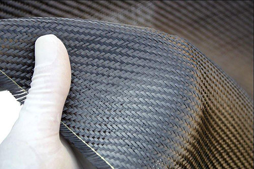 自己做碳纤维板的可行性高吗?