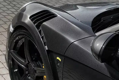 碳纤维汽车车门结实吗?